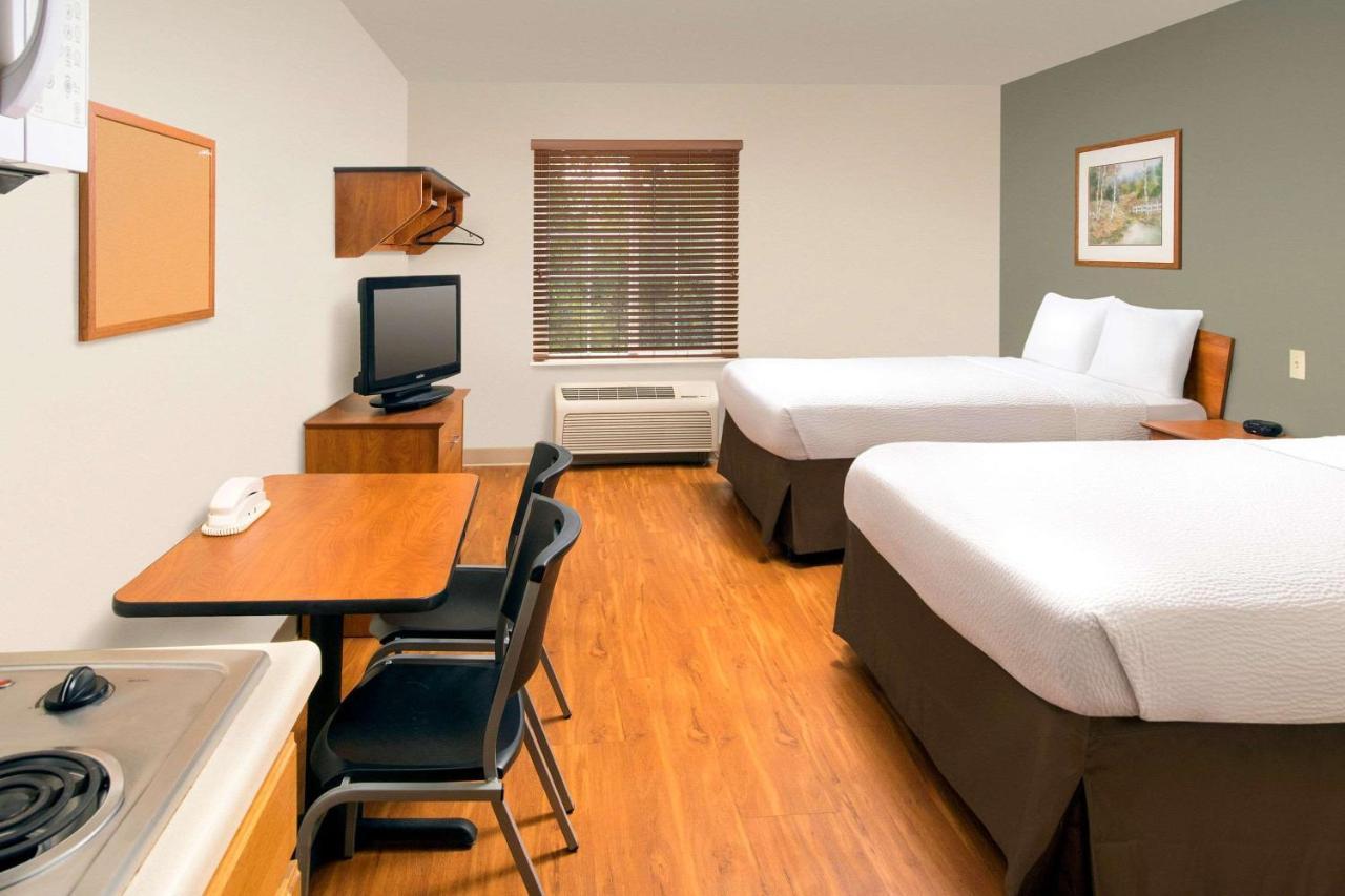 Woodspring Suites Akron Portage Lakes Exterior photo